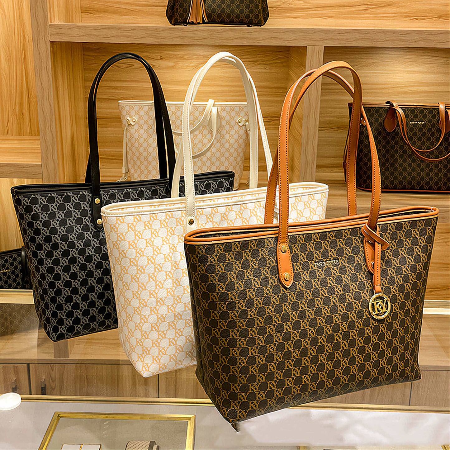 Designer women's bag with a high-end look perfect gift for christmas thanksgiving black friday halloween all holiday ocassions at acheckbox