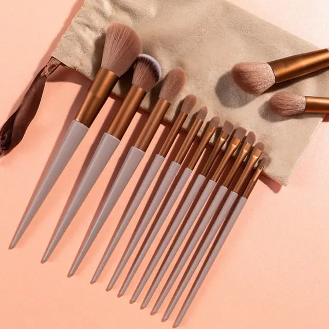 Highlighter Brush, Foundation Brush