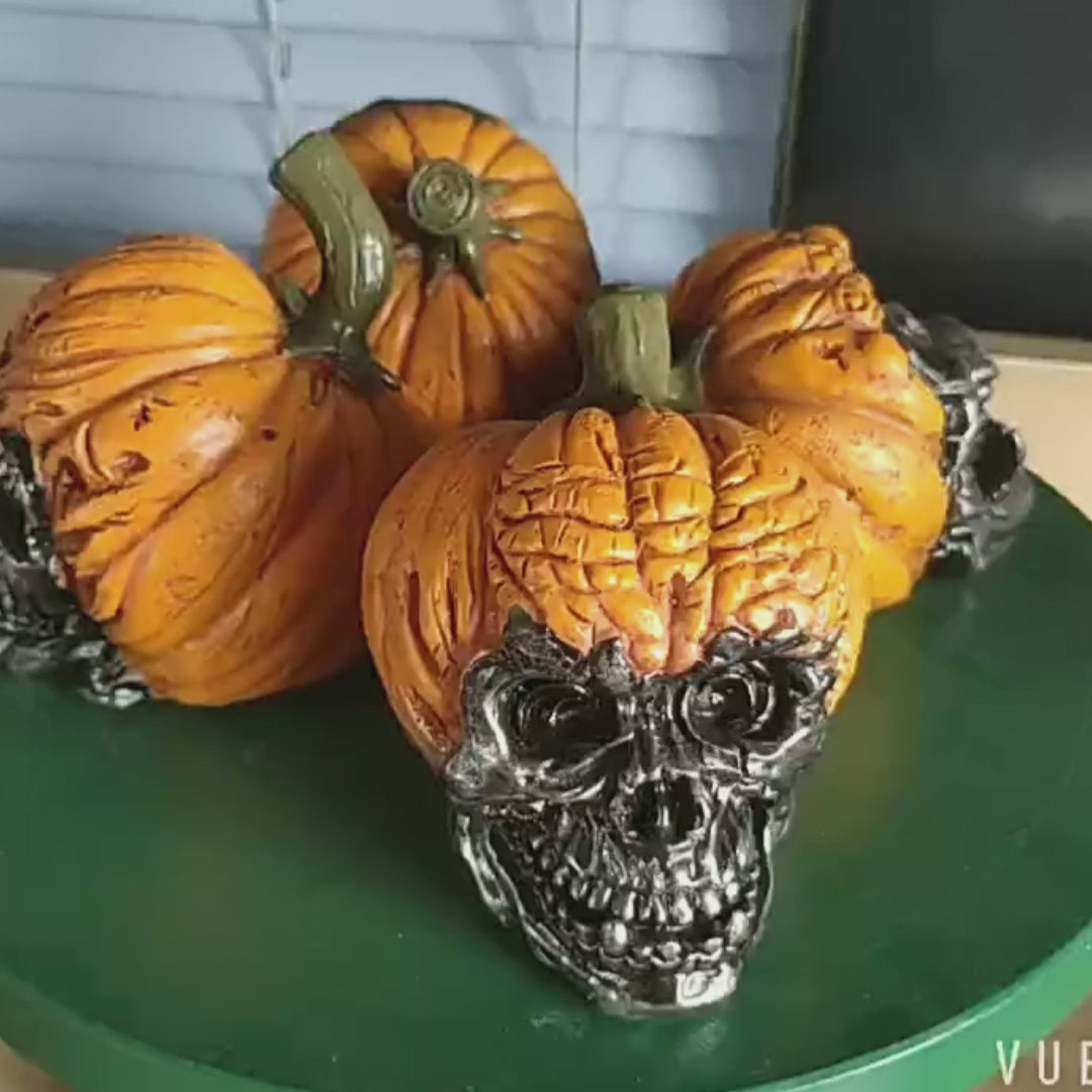 Hand Painted Halloween Pumpkin Skull Resin Craft Decoration Ornament